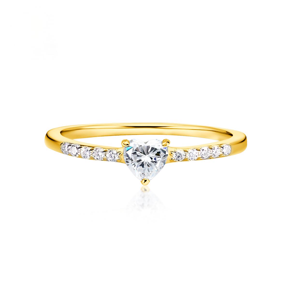 AppletreesAndHeart™ | [等持] 慈悲心 - 心形金色莫桑石排戒 | [Deng Chi] Heart of Compassion - Heart Cut Gold Moissanite Band
